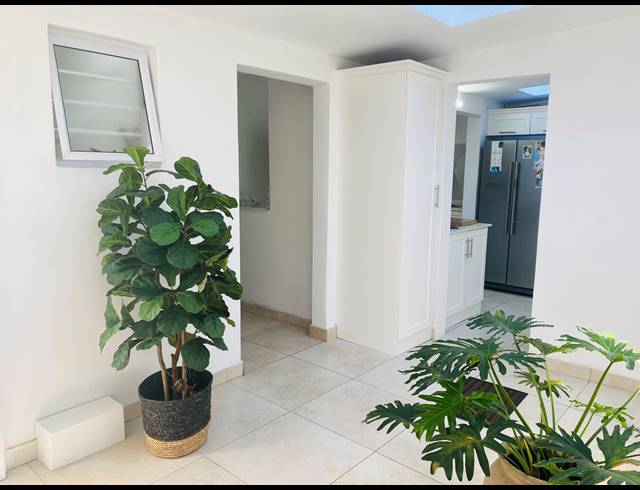 3 BEDROOM DUPLEX FOR SALE IN NEWSEL BEACH
